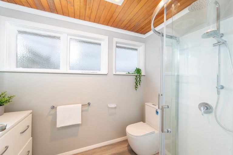 Photo of property in 46 Thackeray Street, Trentham, Upper Hutt, 5018