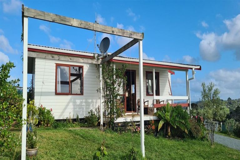 Photo of property in 74 Hihi Road, Mangonui, 0494