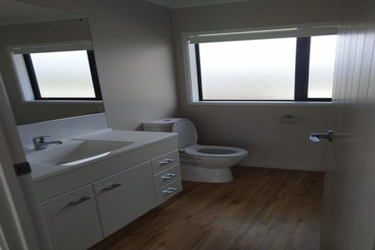 Photo of property in 23 Kahurangi Heights, Aotea, Porirua, 5024