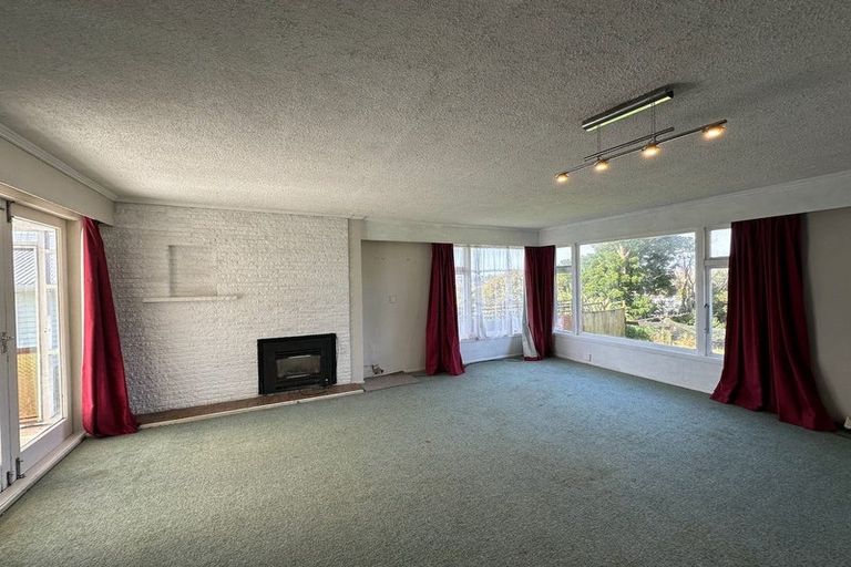 Photo of property in 34 Watene Crescent, Waitara, 4320