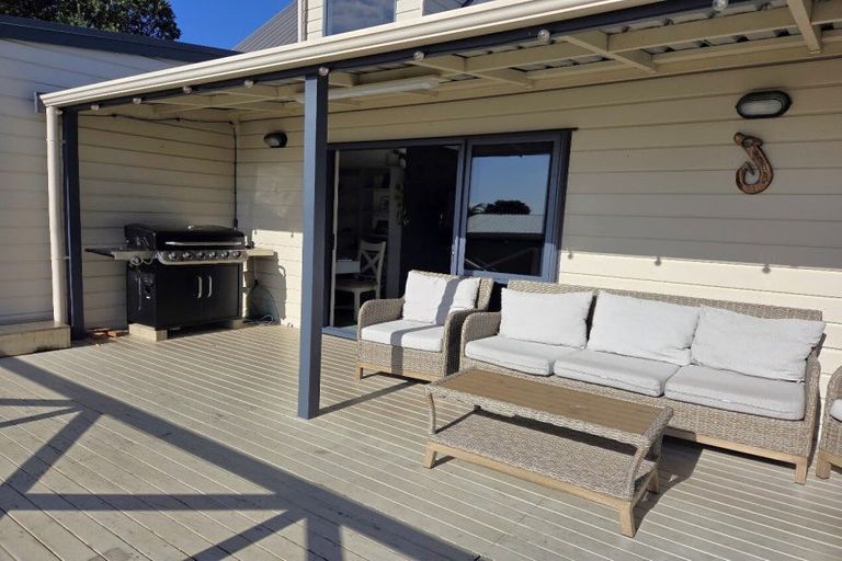 Photo of property in 107 Rimu Place, Matarangi, Whitianga, 3592