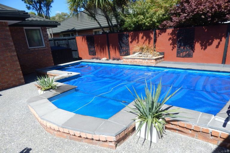 Photo of property in 4/135 Brookside Terrace, Bryndwr, Christchurch, 8053