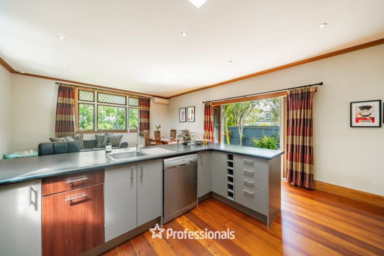 Photo of property in 143 Whites Line East, Waiwhetu, Lower Hutt, 5010