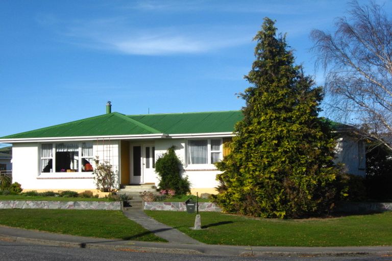 Photo of property in 30 Gordon Terrace, East Gore, Gore, 9710