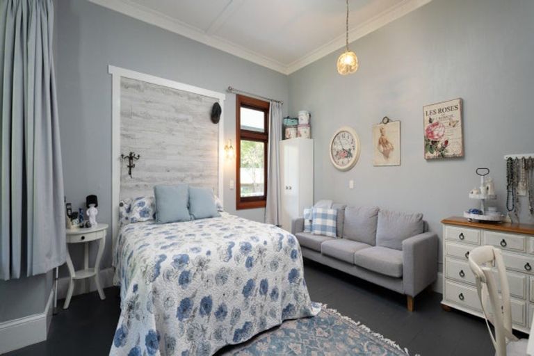 Photo of property in 30 Main Road, Havelock, 7100