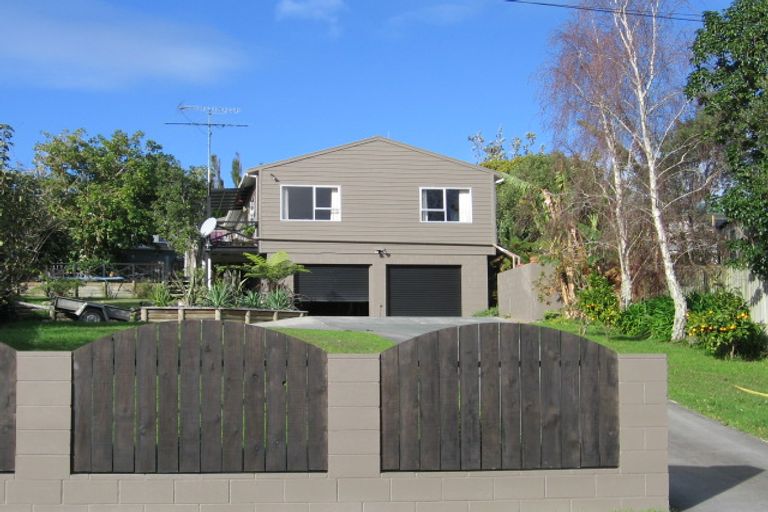 Photo of property in 21 Foster Crescent, Snells Beach, 0920