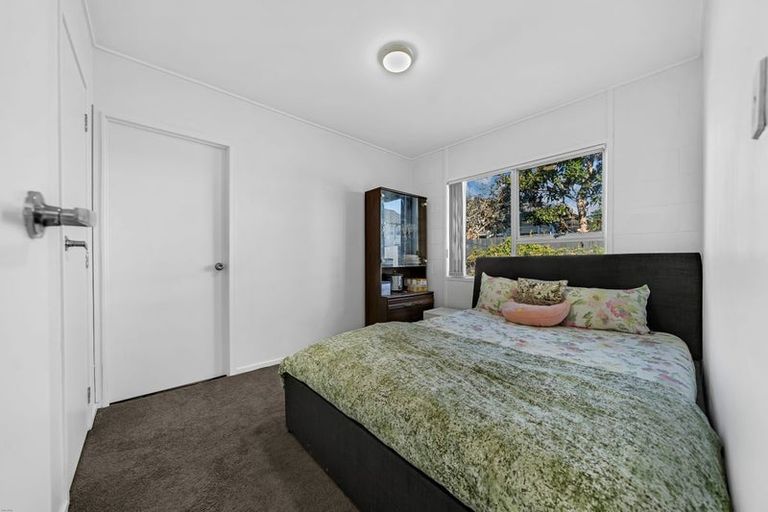 Photo of property in 2/26 Airfield Road, Takanini, 2112