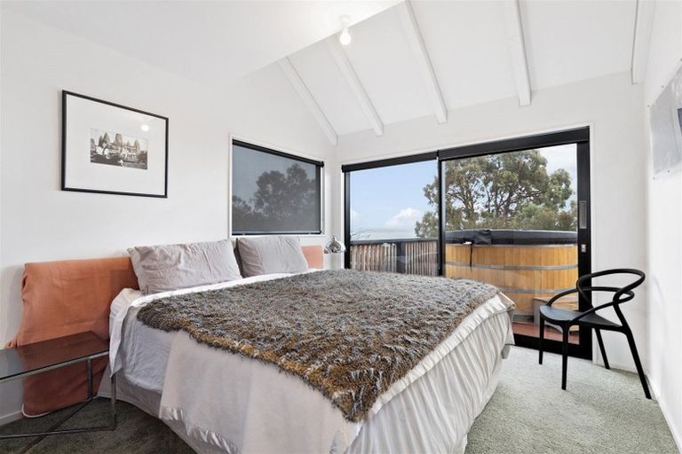 Photo of property in 216 Lakeview Terrace, Lake Hawea, Wanaka, 9382