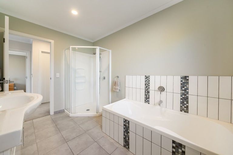 Photo of property in 20a Tararua Street, Trentham, Upper Hutt, 5018