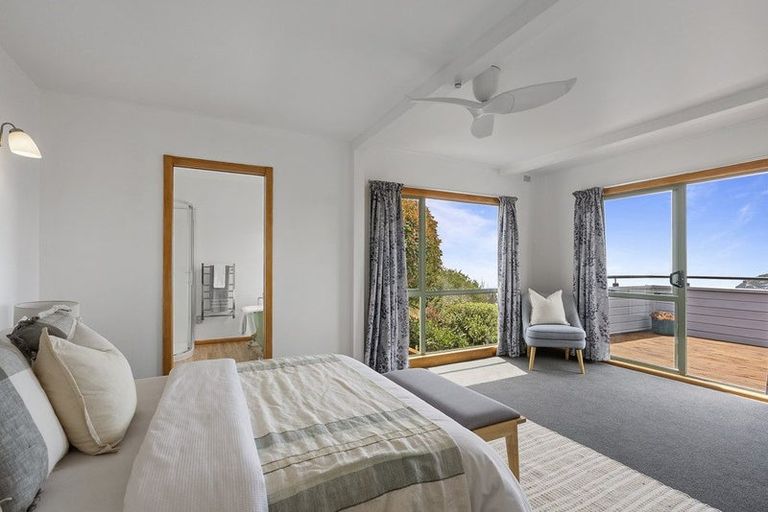 Photo of property in 153 Clifton Terrace, Clifton, Christchurch, 8081