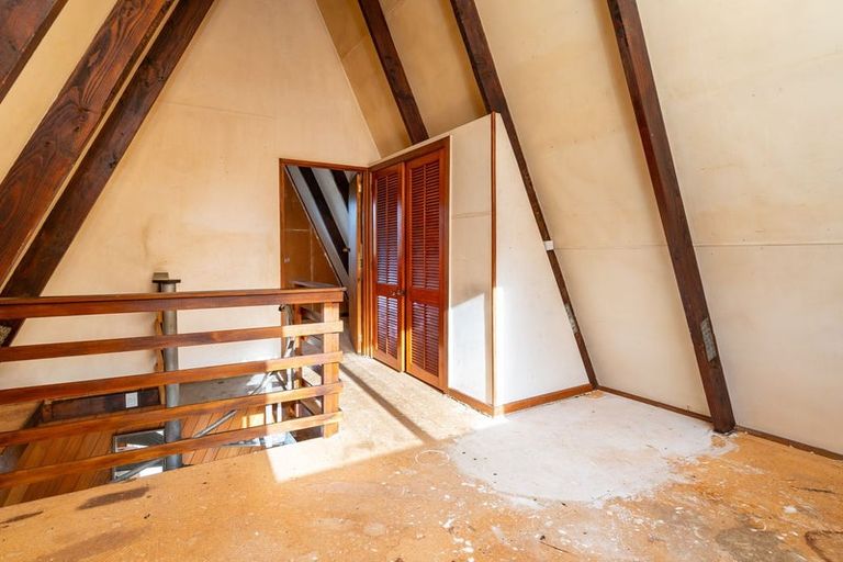 Photo of property in 15 Bank Road, Warrington, Waikouaiti, 9471