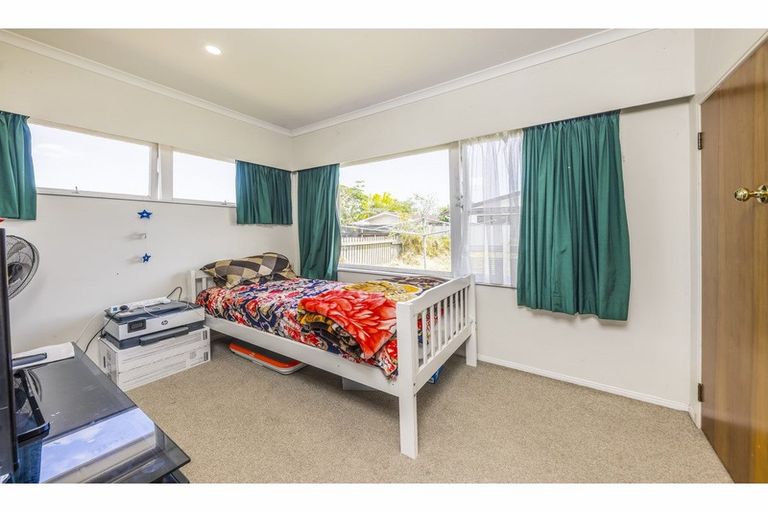 Photo of property in 2/36 Alexander Avenue, Papatoetoe, Auckland, 2025
