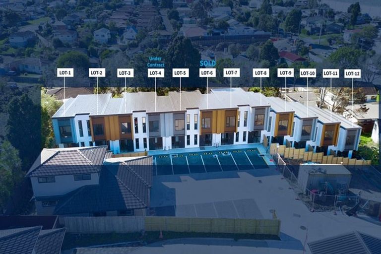 Photo of property in 4/32 Brandon Road, Glen Eden, Auckland, 0602