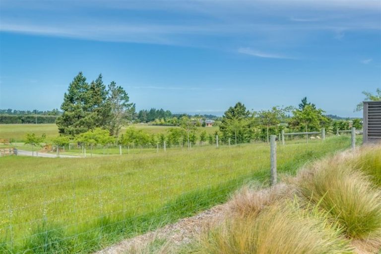 Photo of property in 61 Loburn Whiterock Road, Loburn, Rangiora, 7472