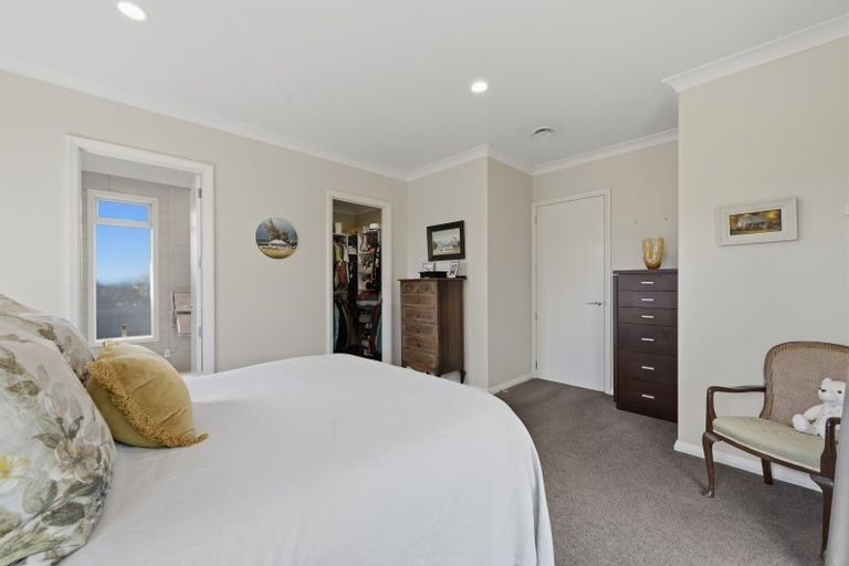 Photo of property in 22 Hansard Place, Bethlehem, Tauranga, 3110