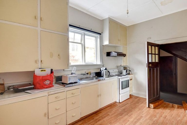 Photo of property in 864 George Street, North Dunedin, Dunedin, 9016