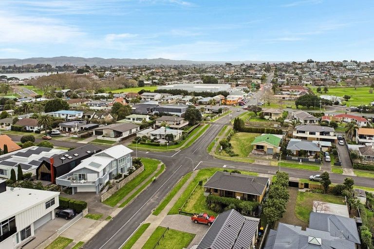 Photo of property in 68 Kulim Avenue, Otumoetai, Tauranga, 3110