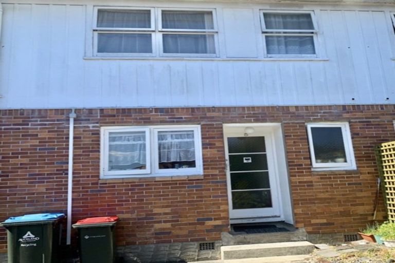 Photo of property in 5/5 Aratonga Avenue, Greenlane, Auckland, 1051