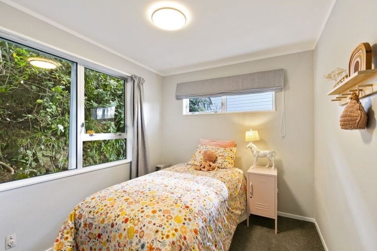 Photo of property in 16a Govind Grove, Ngaio, Wellington, 6035