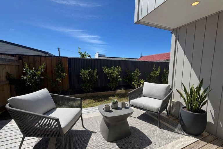 Photo of property in 64 Metcalfe Road, Ranui, Auckland, 0612