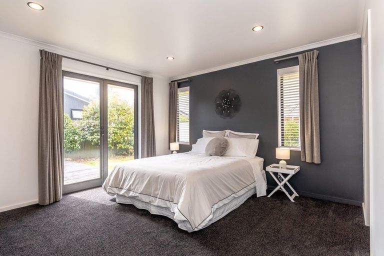 Photo of property in 103 Peel Street, Westport, 7825