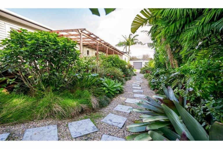 Photo of property in 1351 Bulls Road, Kerikeri, 0293