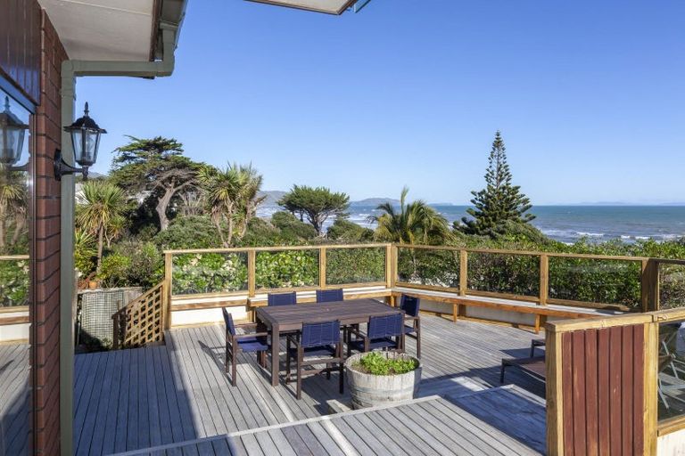 Photo of property in 47 Rosetta Road, Raumati South, Paraparaumu, 5032