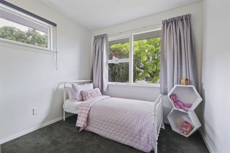 Photo of property in 17 Sneyd Street, Kaiapoi, 7630