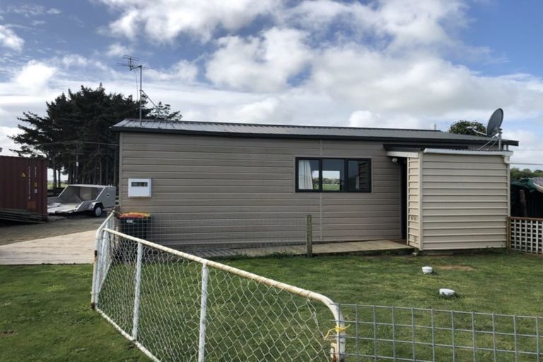 Photo of property in 21 Egmont Street, Normanby, Hawera, 4614