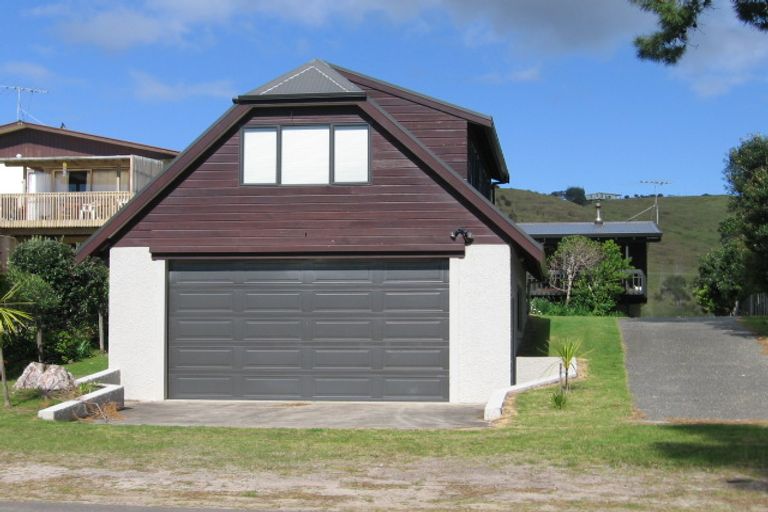 Photo of property in 225 Tangiora Avenue, Whangapoua, Coromandel, 3582