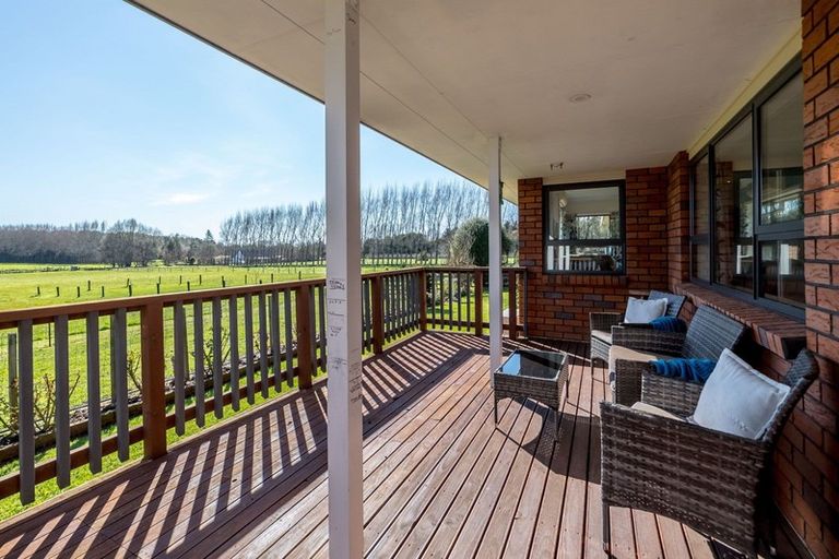 Photo of property in 39 Riversdale Road, Waihakeke, Carterton, 5792