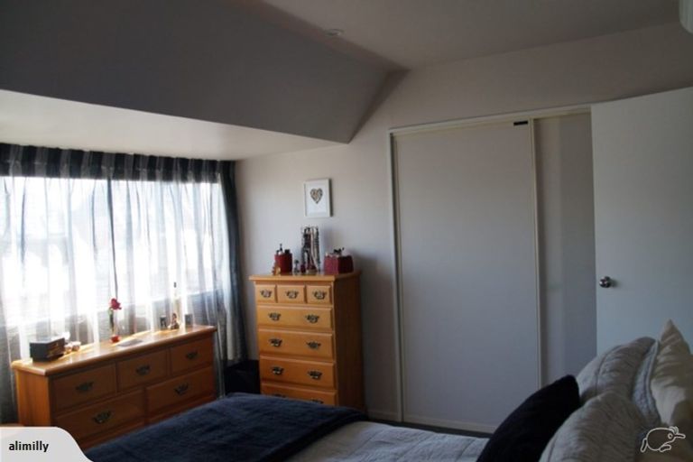 Photo of property in 2/71 Burke Street, Addington, Christchurch, 8024