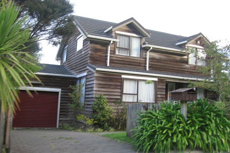 Photo of property in 85 Percy Dyett Drive, Karori, Wellington, 6012