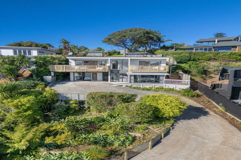 Photo of property in 28 Duncansby Road, Stanmore Bay, Whangaparaoa, 0932