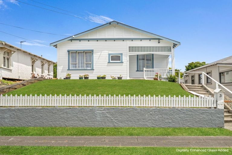 Photo of property in 3 Dustin Street, Gonville, Whanganui, 4501