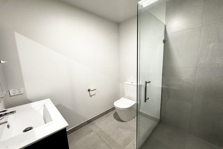 Photo of property in 3/329 Lincoln Road, Addington, Christchurch, 8024