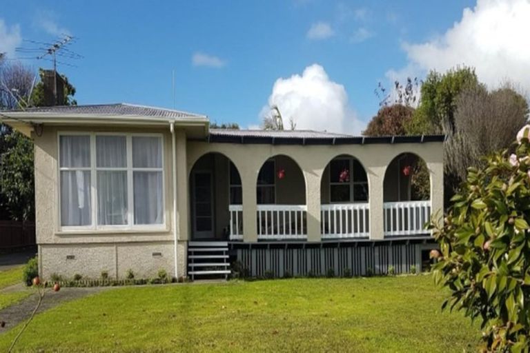 Photo of property in 187 Birkdale Road, Birkdale, Auckland, 0626