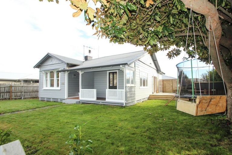 Photo of property in 1212 Caroline Road, Mayfair, Hastings, 4122