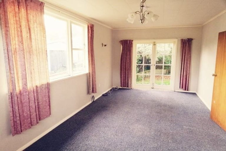 Photo of property in 40 Parenga Street, Wainuiomata, Lower Hutt, 5014