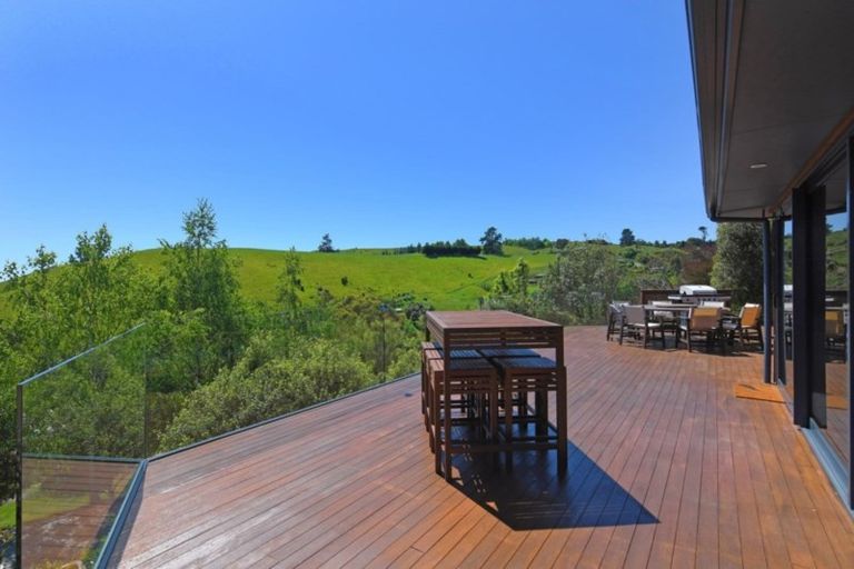 Photo of property in 14a Totara View Road, Wakefield, 7095