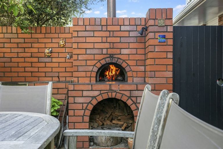 Photo of property in 3/7 Craig Road, Milford, Auckland, 0620