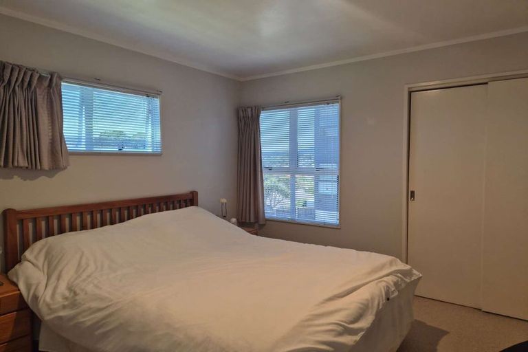 Photo of property in 9 Miriam Corban Heights, Henderson, Auckland, 0612
