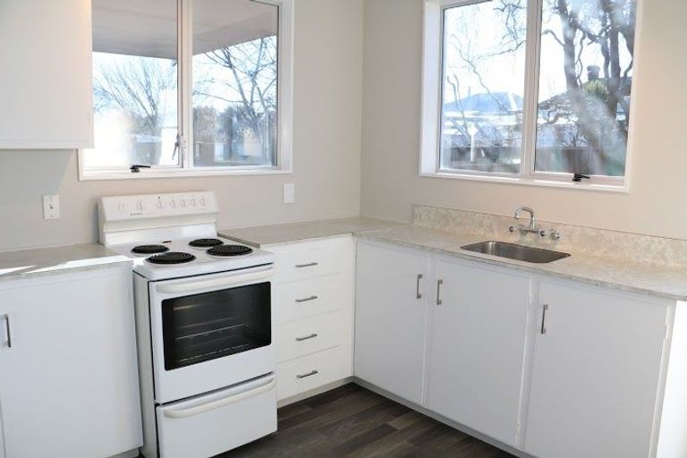 Photo of property in 1/88 Le Cren Street, Seaview, Timaru, 7910