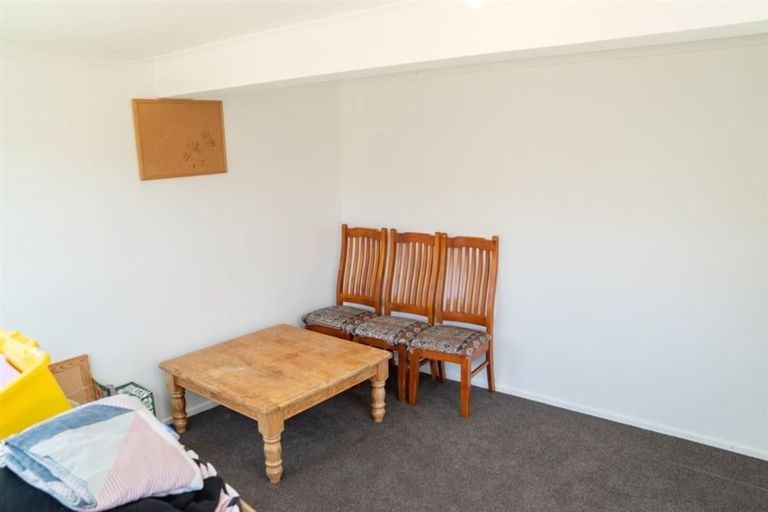Photo of property in 160 Champion Street, Cannons Creek, Porirua, 5024
