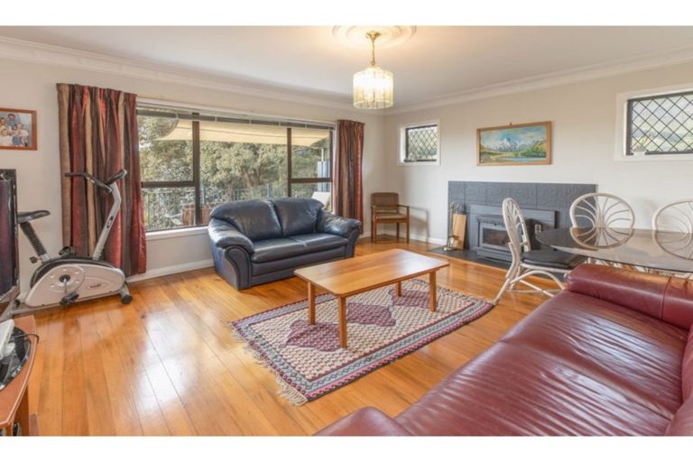 Photo of property in 125 Port Hills Road, Heathcote Valley, Christchurch, 8022
