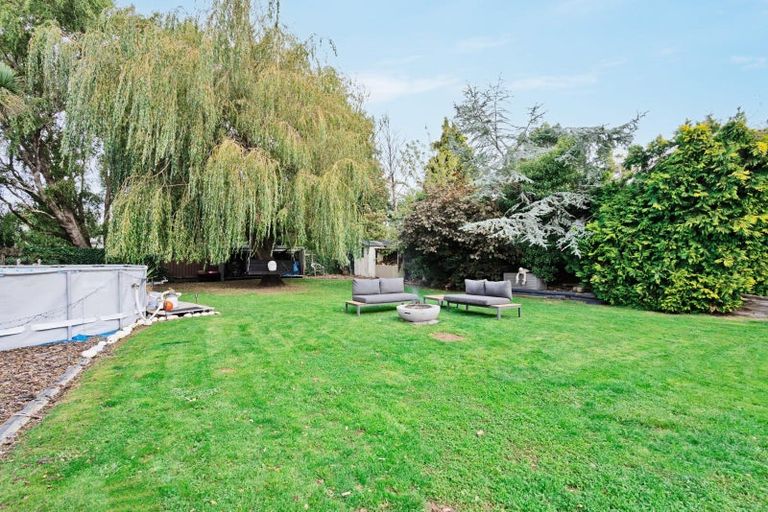 Photo of property in 33 Charles Street, Grasmere, Invercargill, 9810