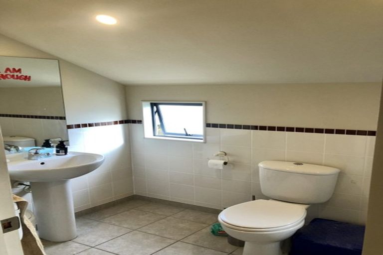 Photo of property in 4/48 Schnapper Rock Road, Schnapper Rock, Auckland, 0632