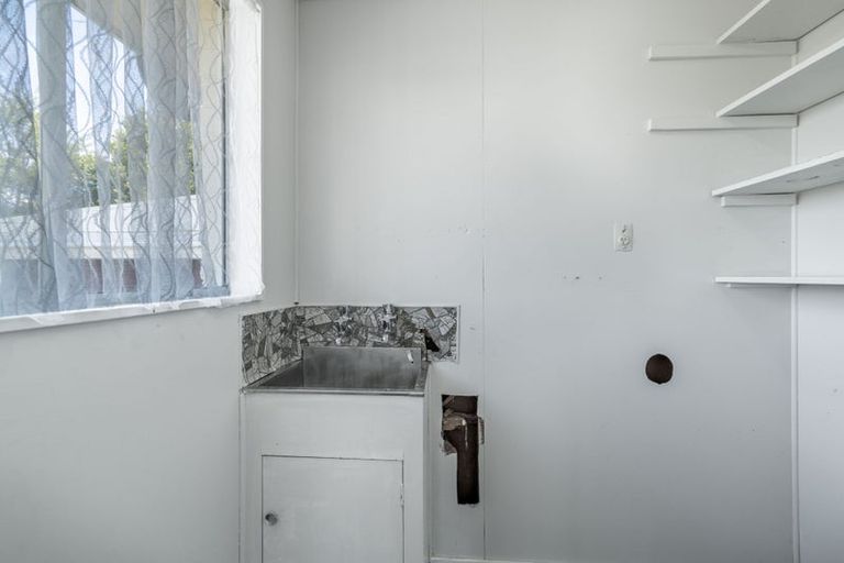 Photo of property in 11 Hamilton Street, East Gore, Gore, 9710