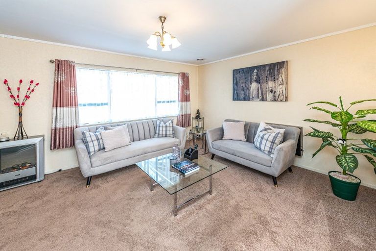 Photo of property in 12 Akepiro Place, Tawhero, Whanganui, 4501