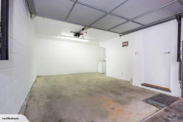 Photo of property in 6b Scotia Place, Auckland Central, Auckland, 1010